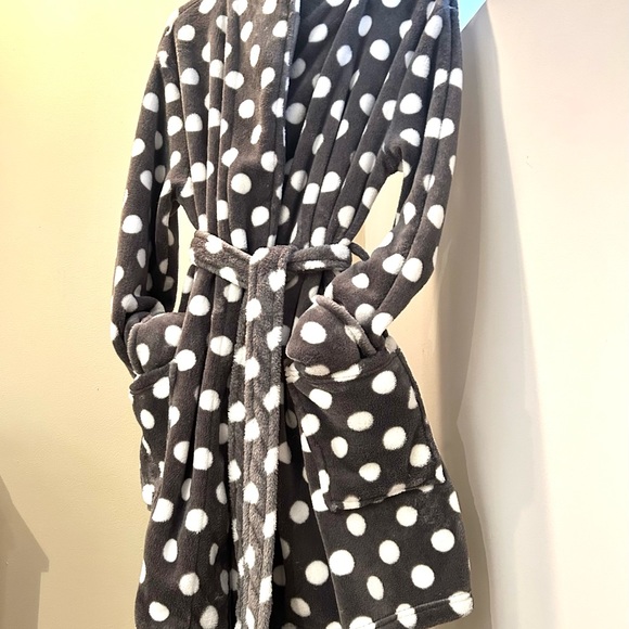 Robe above knee - Picture 3 of 9